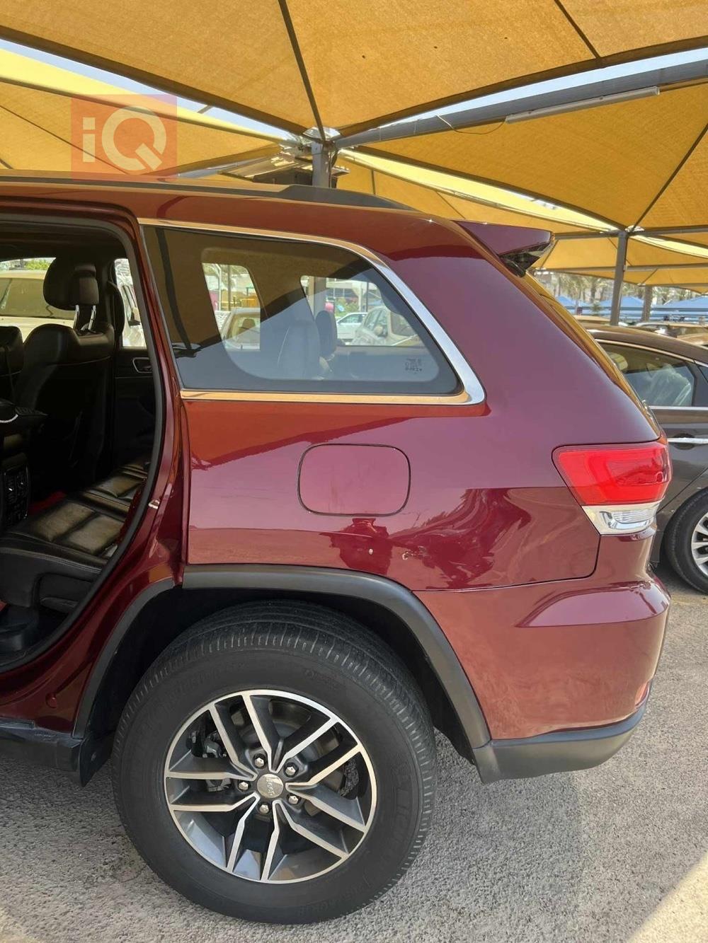 جيب جراند شيروكي